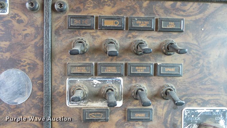 image for item EF9224 1993 Kenworth T600 dump truck