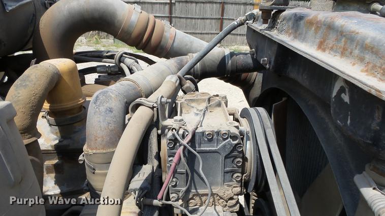 image for item EF9224 1993 Kenworth T600 dump truck