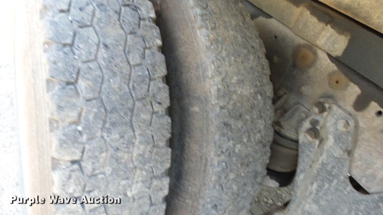 image for item EF9224 1993 Kenworth T600 dump truck