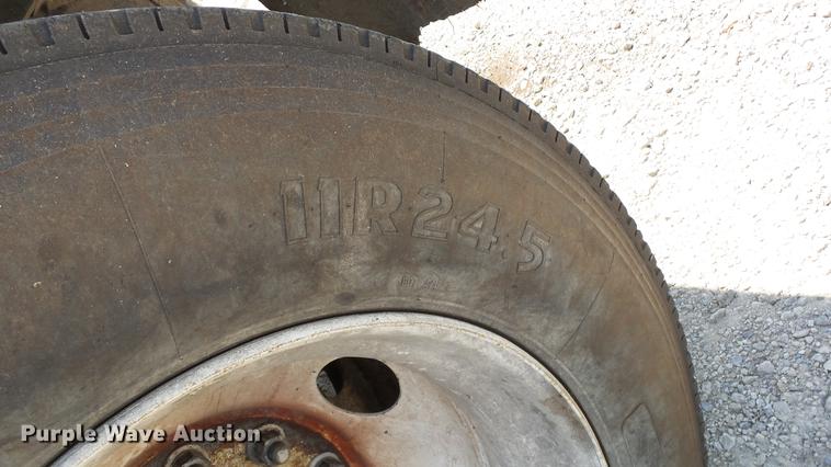 image for item EF9224 1993 Kenworth T600 dump truck