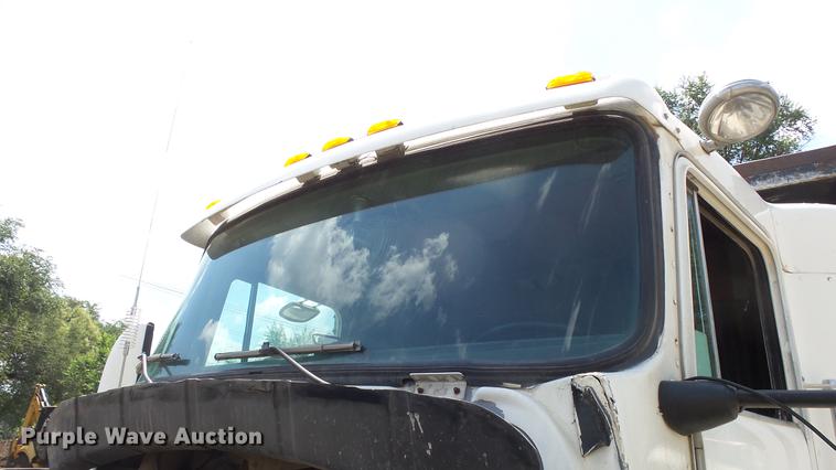 image for item EF9224 1993 Kenworth T600 dump truck