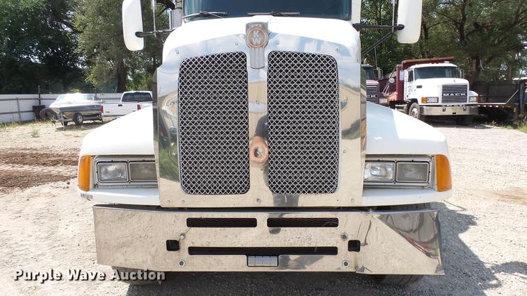 image for item EF9224 1993 Kenworth T600 dump truck
