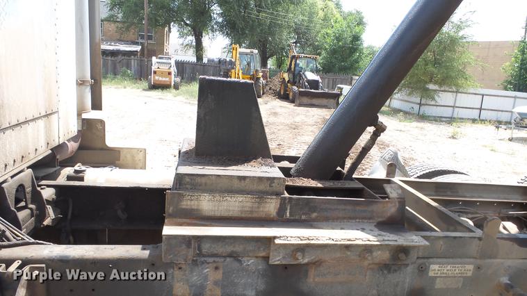 image for item EF9224 1993 Kenworth T600 dump truck