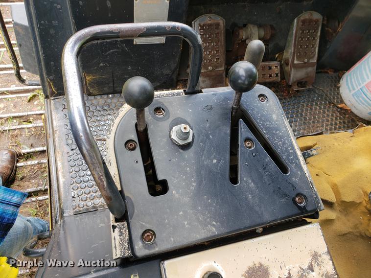 image for item EF9791 1997 Caterpillar 953C track loader