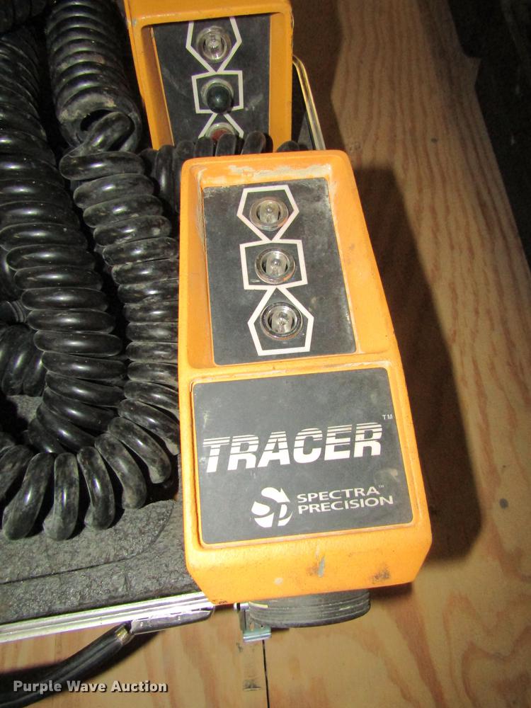 image for item EH9251 (2) Tracer ST2-20 grade controllers