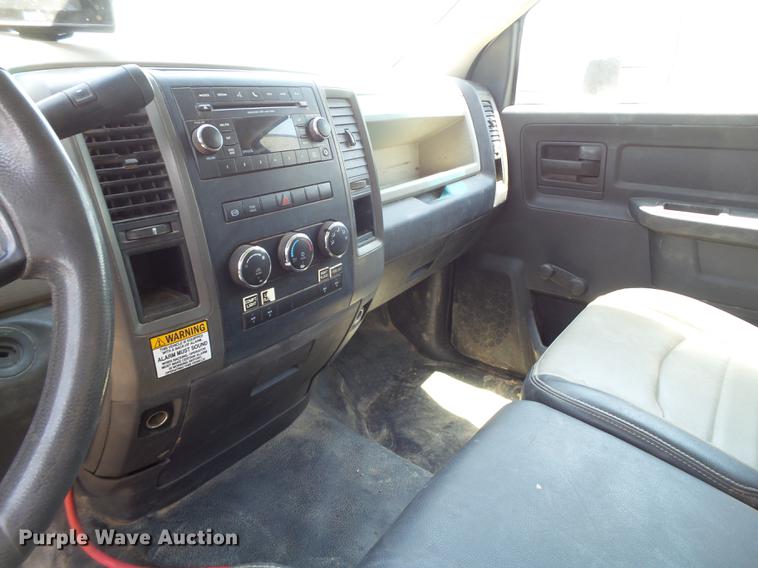 image for item EI9629 2012 Dodge Ram 5500 service truck