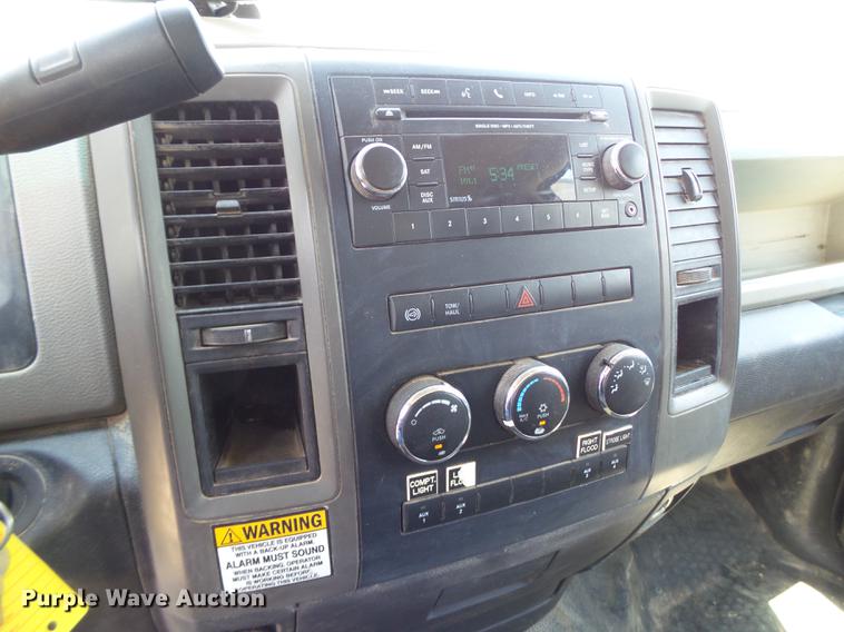 image for item EI9629 2012 Dodge Ram 5500 service truck