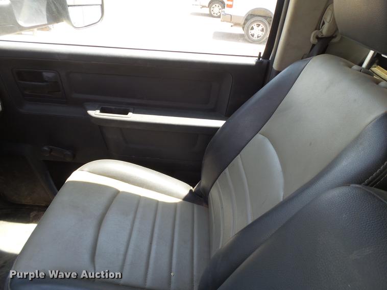 image for item EI9629 2012 Dodge Ram 5500 service truck