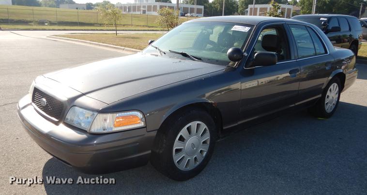 image for item DB8348 2009 Ford Crown Victoria Police Interceptor