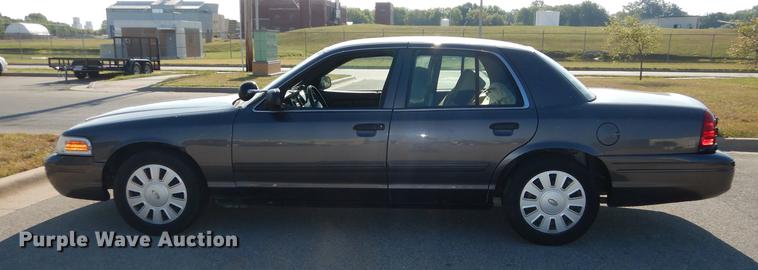 image for item DB8348 2009 Ford Crown Victoria Police Interceptor