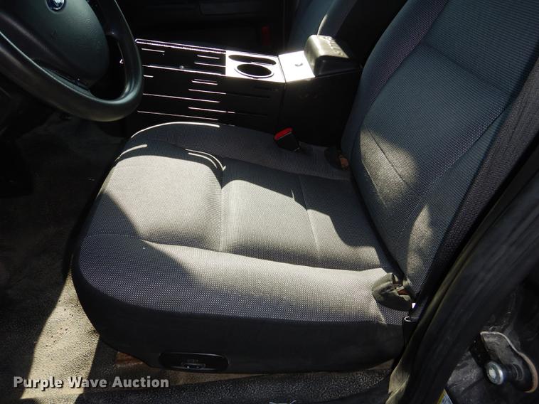 image for item DB8348 2009 Ford Crown Victoria Police Interceptor