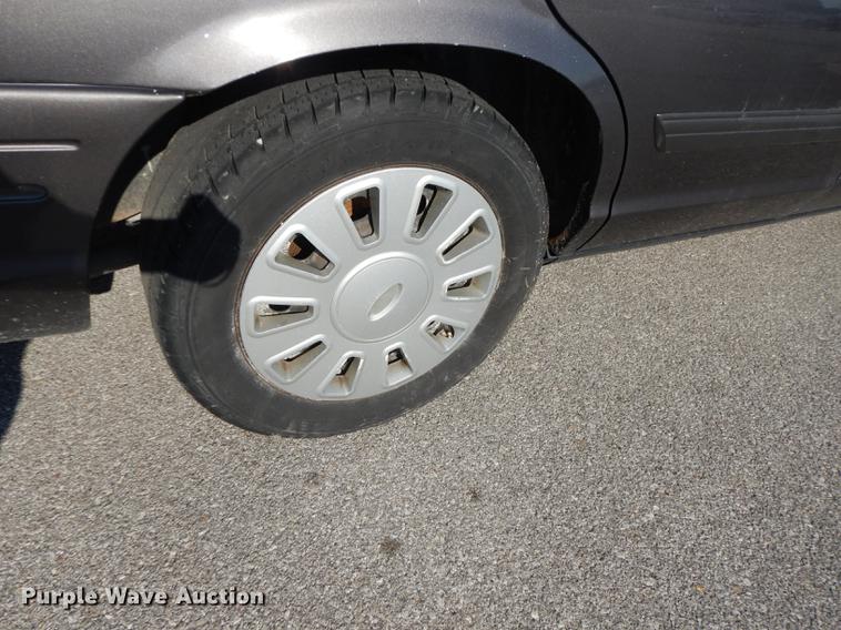 image for item DB8348 2009 Ford Crown Victoria Police Interceptor