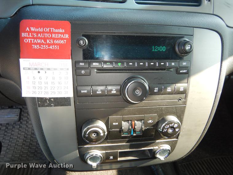 image for item DB8349 2011 Chevrolet Tahoe Police SUV