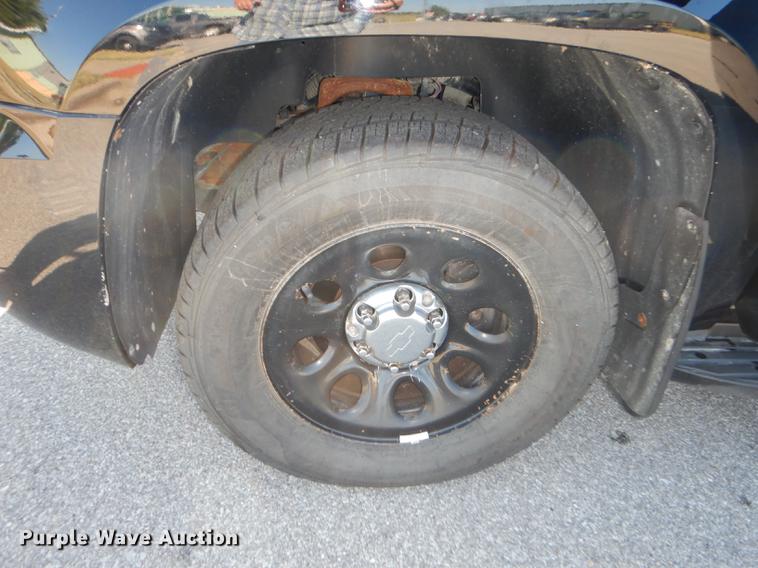 image for item DB8349 2011 Chevrolet Tahoe Police SUV