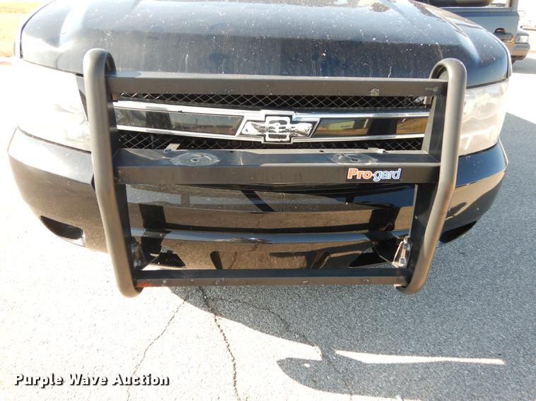 image for item DB8349 2011 Chevrolet Tahoe Police SUV