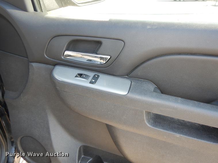 image for item DB8349 2011 Chevrolet Tahoe Police SUV