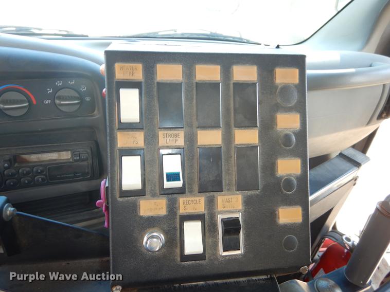 image for item DB8355 2000 Chevrolet Express G3500 school bus