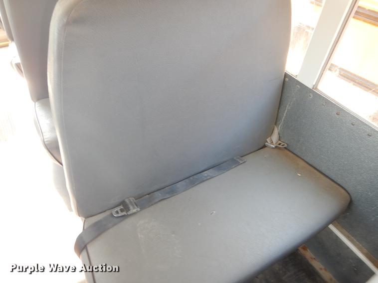 image for item DB8355 2000 Chevrolet Express G3500 school bus