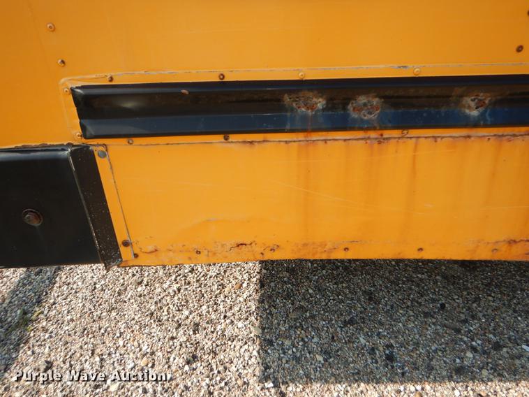 image for item DB8355 2000 Chevrolet Express G3500 school bus