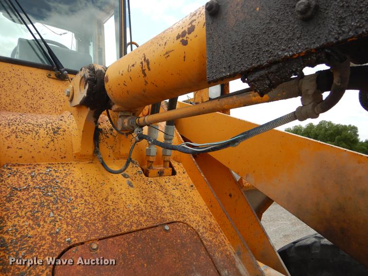 image for item DB8377 1989 John Deere 544E wheel loader