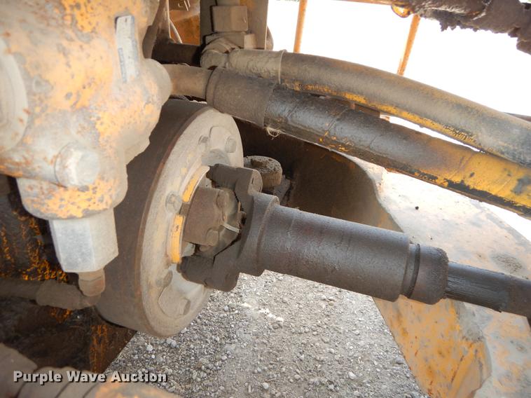 image for item DB8377 1989 John Deere 544E wheel loader