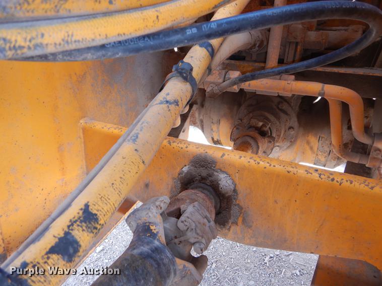 image for item DB8377 1989 John Deere 544E wheel loader