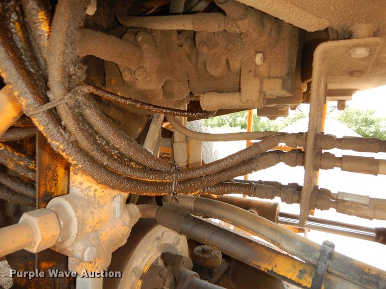 image for item DB8377 1989 John Deere 544E wheel loader