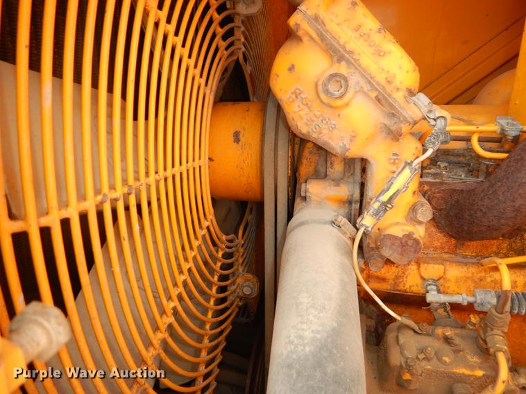 image for item DB8377 1989 John Deere 544E wheel loader