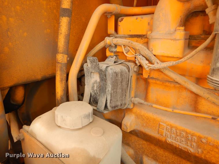 image for item DB8377 1989 John Deere 544E wheel loader