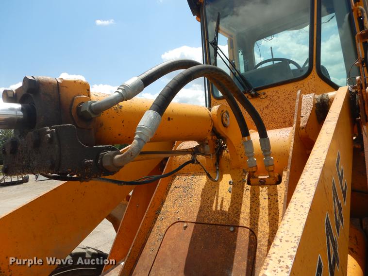 image for item DB8377 1989 John Deere 544E wheel loader