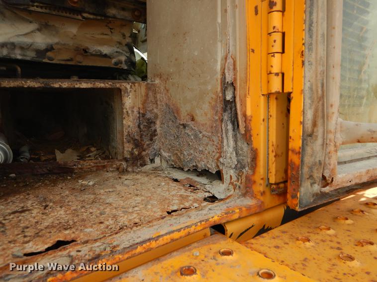 image for item DB8377 1989 John Deere 544E wheel loader