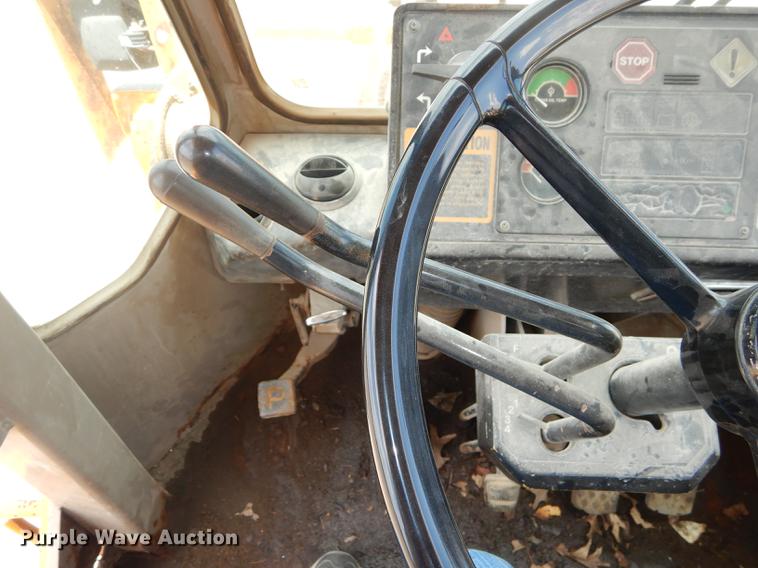 image for item DB8377 1989 John Deere 544E wheel loader