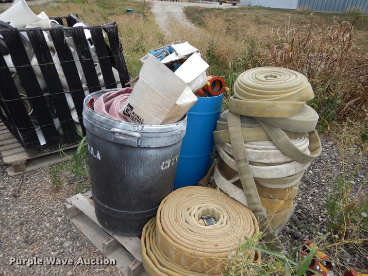 image for item DB8378 Pipe fittings, clamps, and hoses