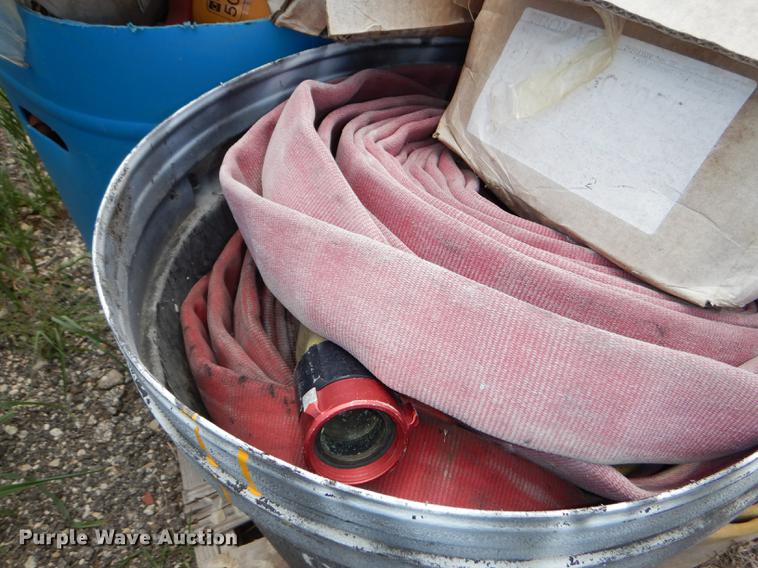 image for item DB8378 Pipe fittings, clamps, and hoses