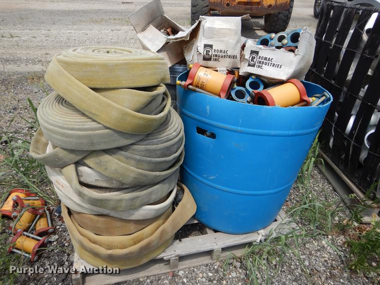 image for item DB8378 Pipe fittings, clamps, and hoses