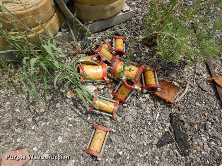 image for item DB8378 Pipe fittings, clamps, and hoses