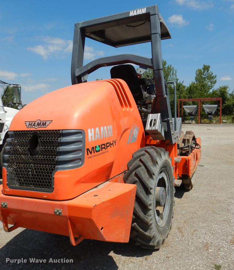 image for item DB8379 2006 Hamm 3205 roller