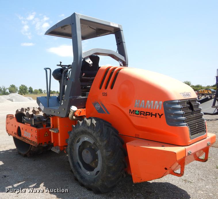 image for item DB8379 2006 Hamm 3205 roller