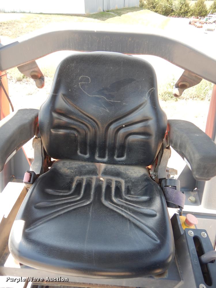 image for item DB8379 2006 Hamm 3205 roller