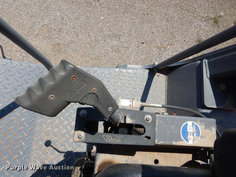 image for item DB8379 2006 Hamm 3205 roller