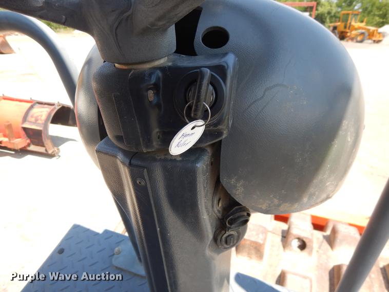 image for item DB8379 2006 Hamm 3205 roller