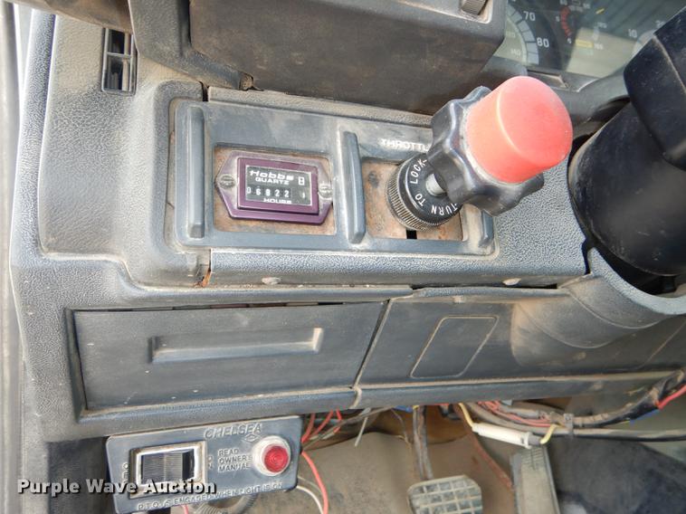 image for item DB8380 1998 Chevrolet C8500 dump truck