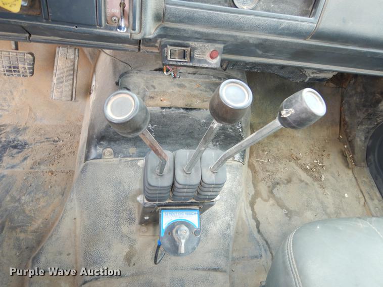 image for item DB8381 1998 Chevrolet C8500 dump truck