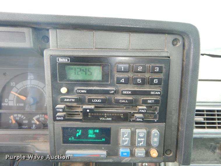 image for item DB8381 1998 Chevrolet C8500 dump truck