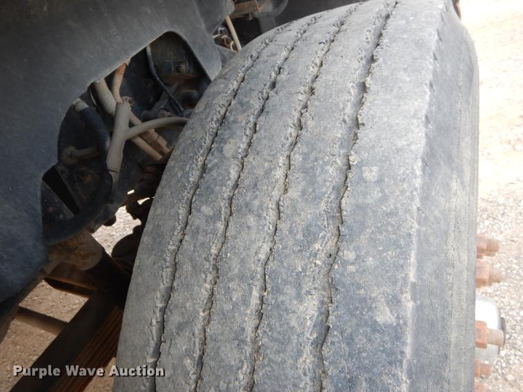 image for item DB8381 1998 Chevrolet C8500 dump truck