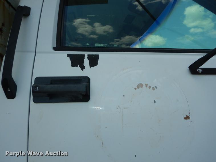 image for item DB8381 1998 Chevrolet C8500 dump truck