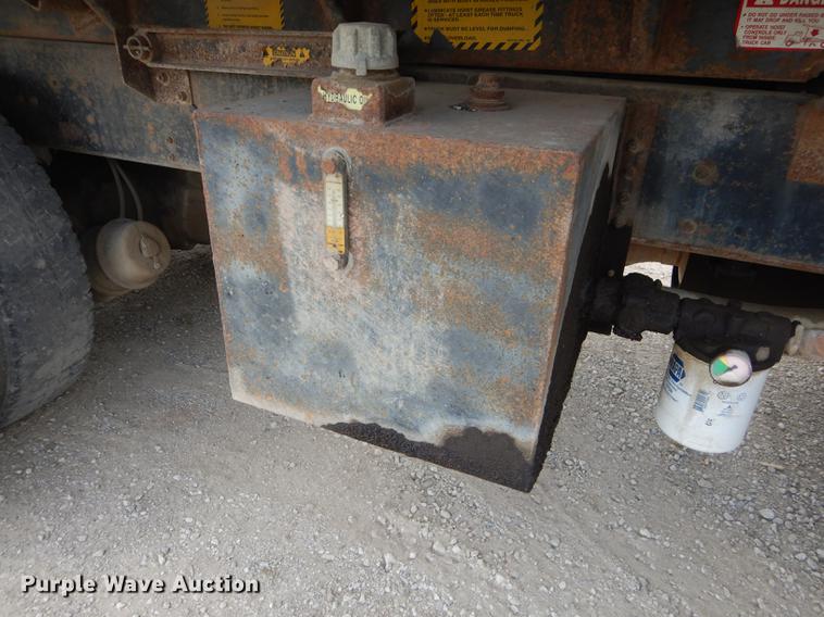 image for item DB8381 1998 Chevrolet C8500 dump truck