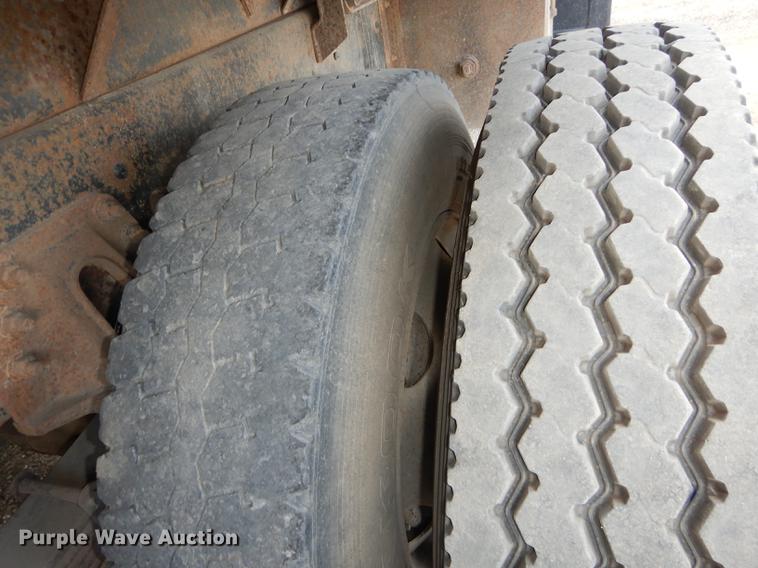 image for item DB8381 1998 Chevrolet C8500 dump truck