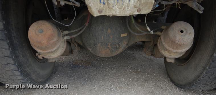 image for item DB8381 1998 Chevrolet C8500 dump truck