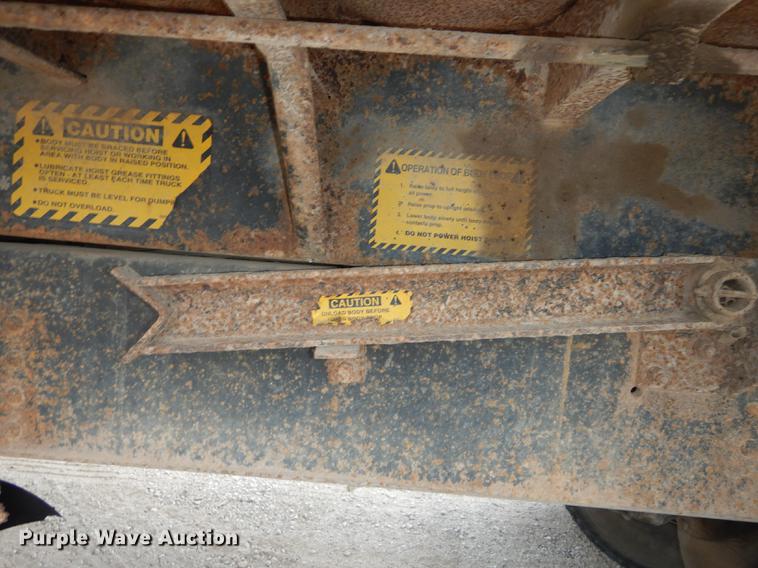 image for item DB8381 1998 Chevrolet C8500 dump truck